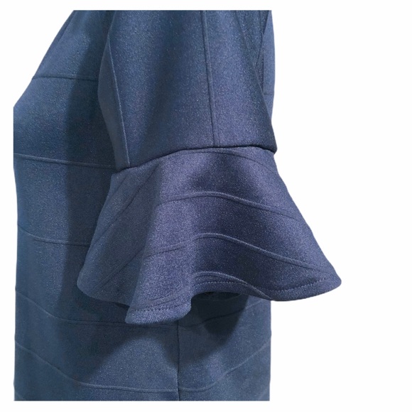 BANANA REPUBLIC V-Neck Flutter Sleeve Ribbed Top - Picture 4 of 6